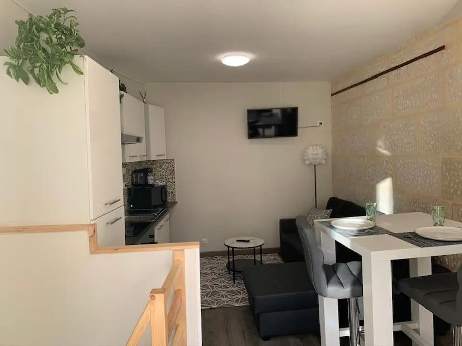Appartement Le Cocon T2 Duplex 24 M2 à Niort Extérieur photo